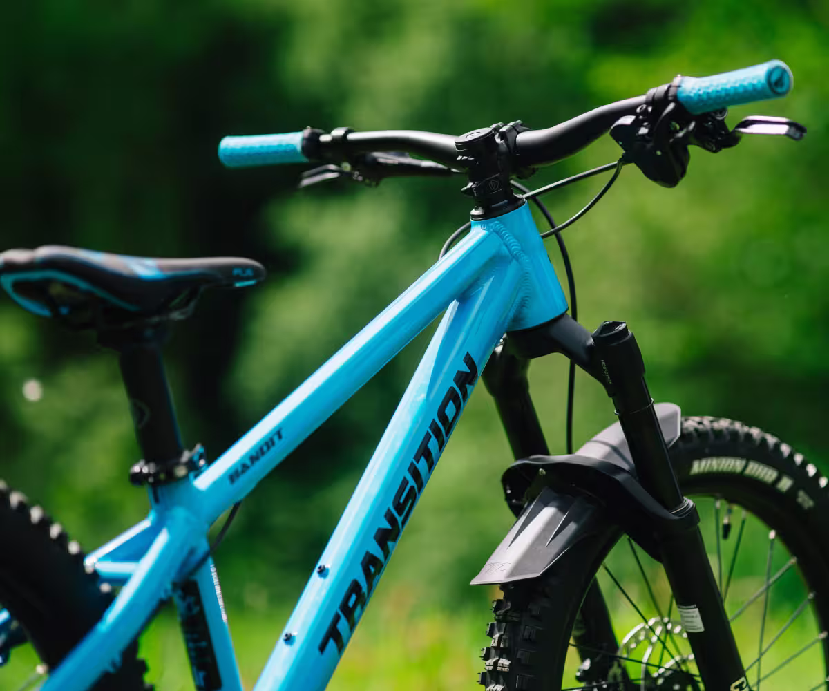Bandit Internal Cable Routing